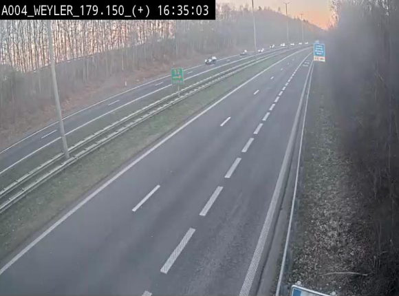 <h2>Webcam entre la sortie Arlon et la sortie Weyler sur l'E411. Vue orientée vers Luxembourg</h2>